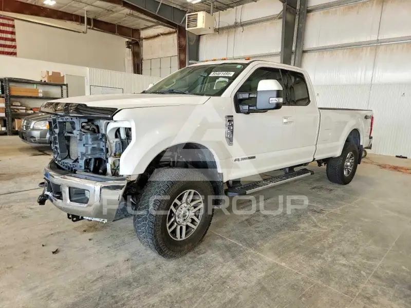 2018 Ford F-350 фото