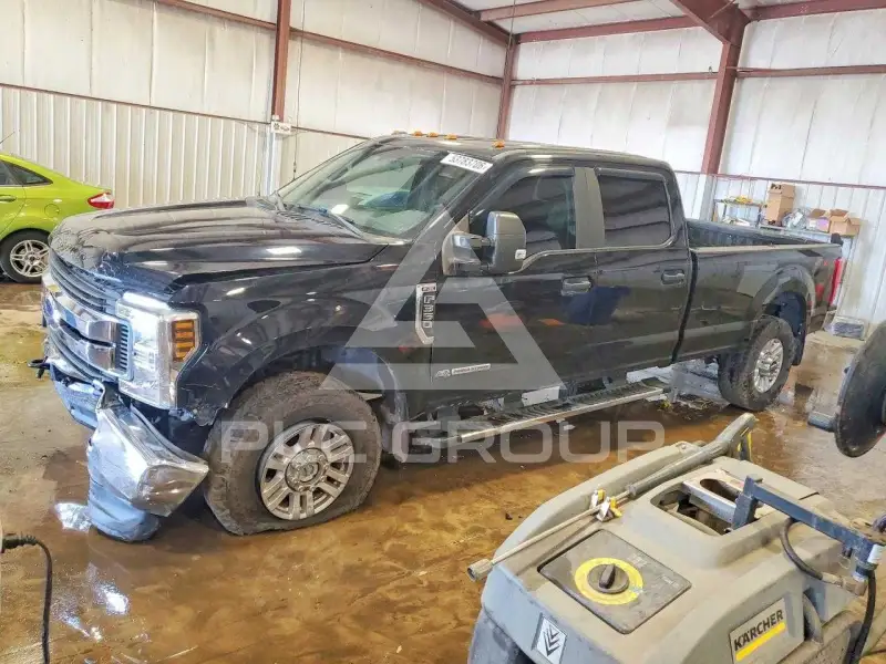 2018 Ford F-350 фото