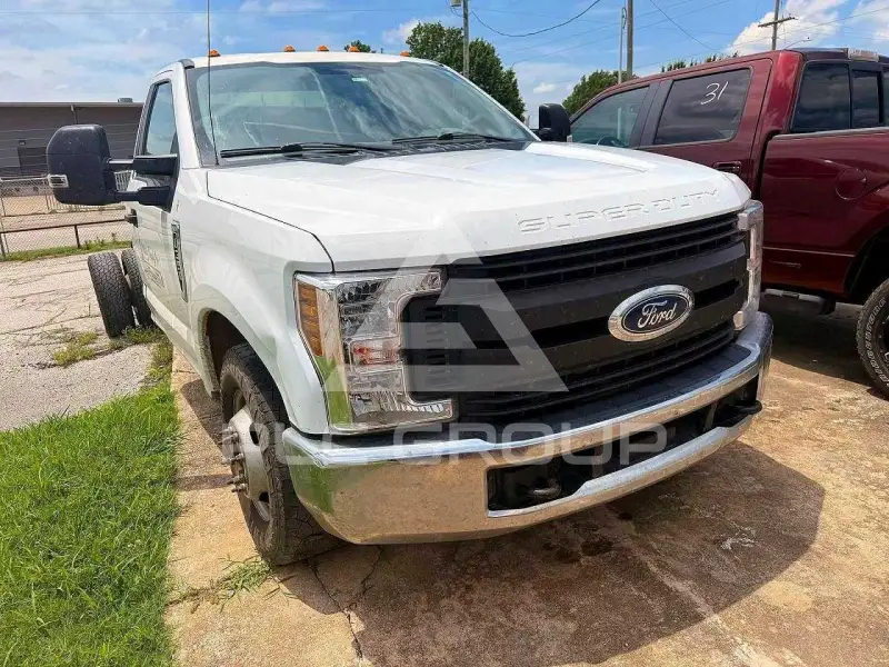 2018 Ford F-350 фото