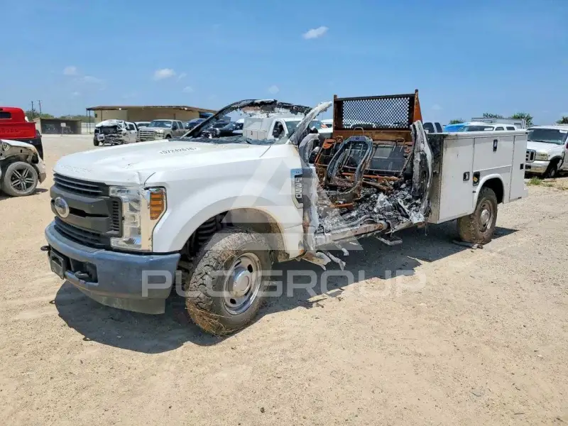 2018 Ford F-350 фото