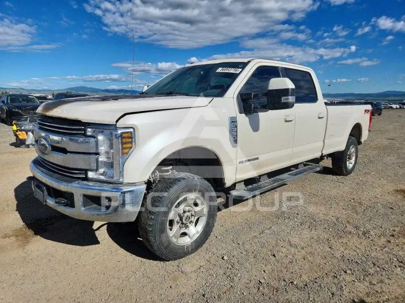 2018 Ford F-350 photo