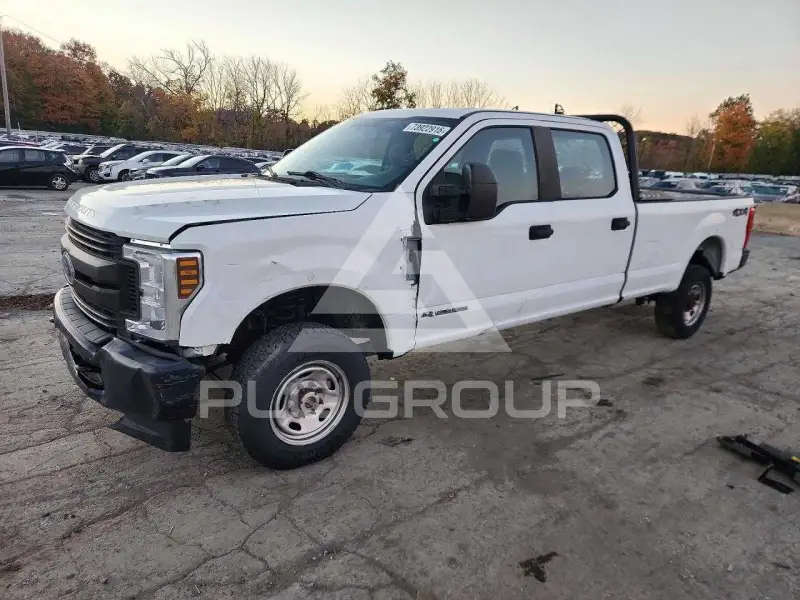 2018 Ford F-250 фото