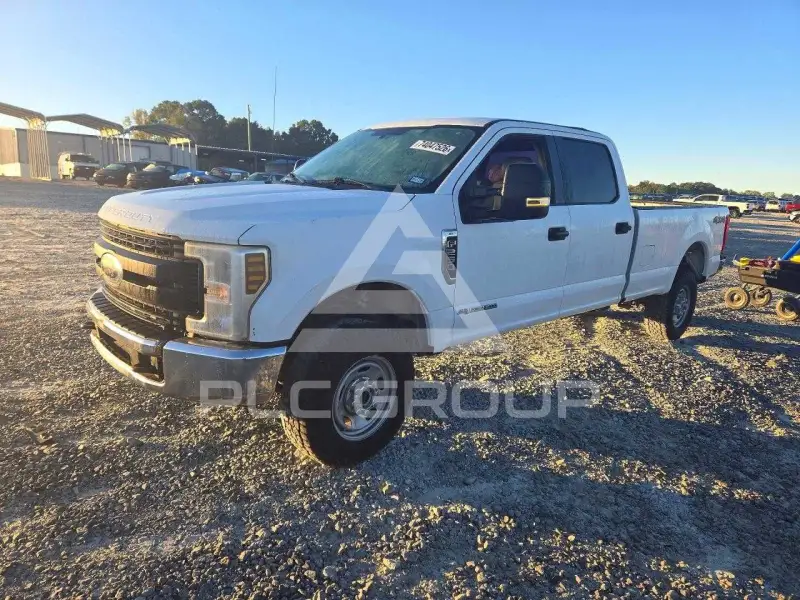 2018 Ford F-250 фото