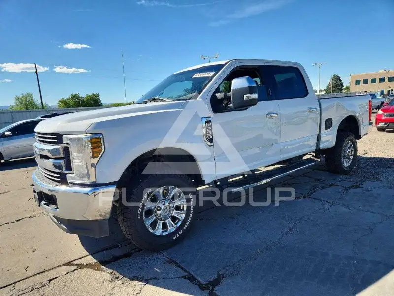 2018 Ford F-250 фото