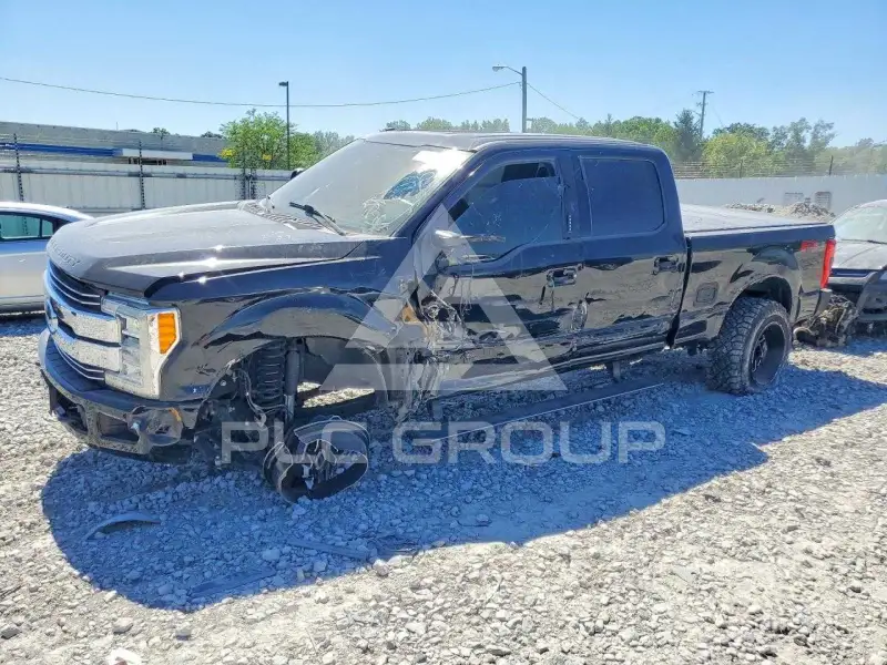 2018 Ford F-250 фото