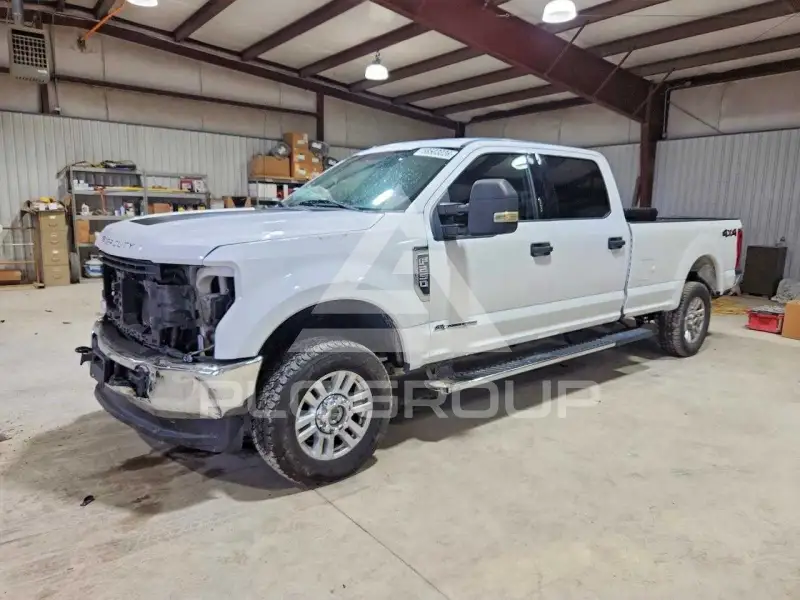 2018 Ford F-250 photo