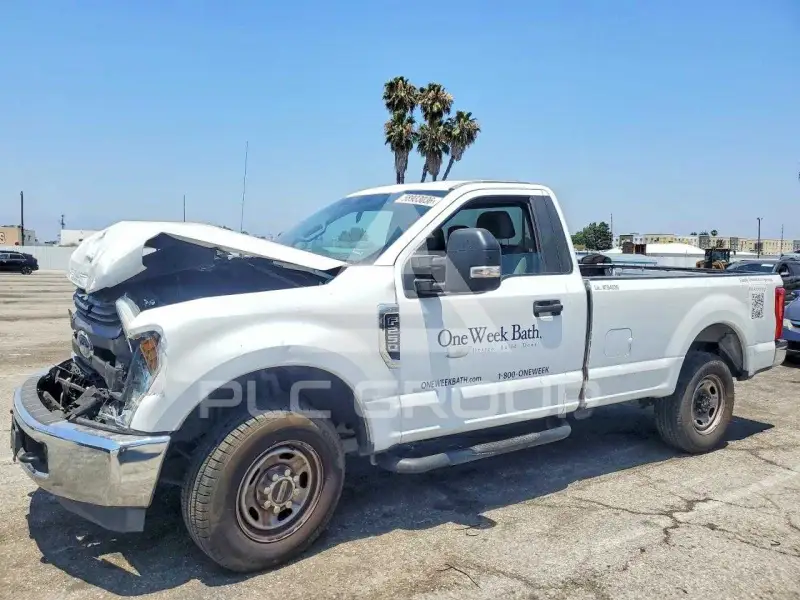 2018 Ford F-250 photo