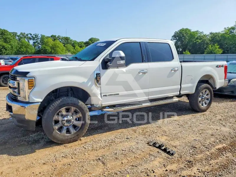 2018 Ford F-250 фото