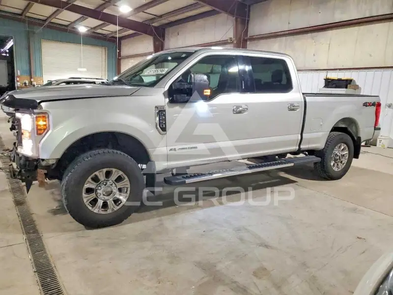 2018 Ford F-250 photo