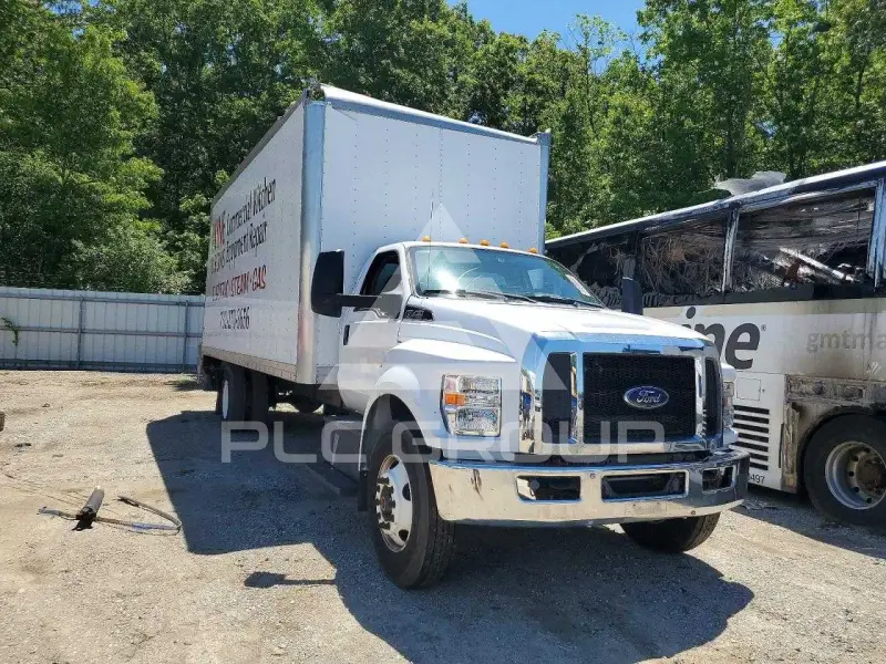 2018 Ford F-750 фото