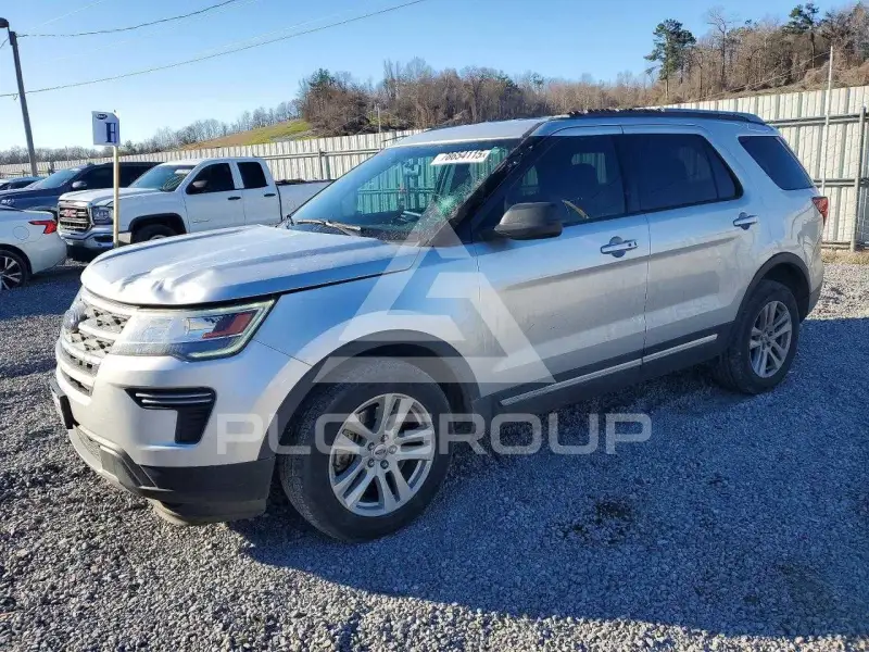 2018 Ford EXPLORER photo
