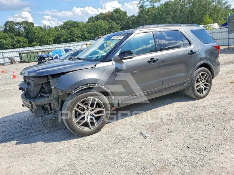 2018 Ford EXPLORER фото