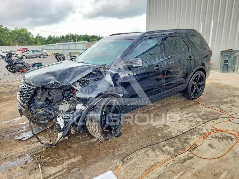 2018 Ford EXPLORER фото