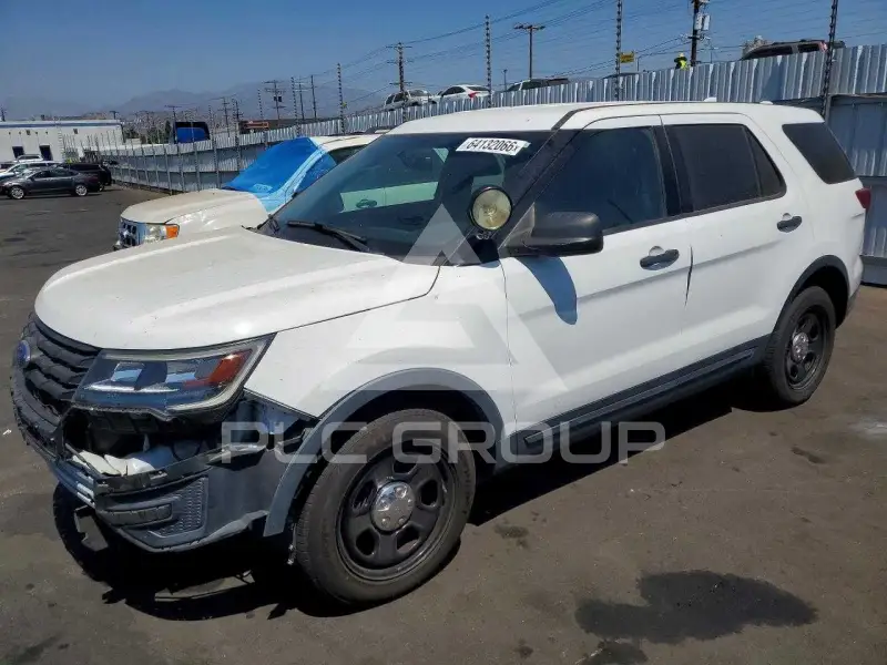 2018 Ford EXPLORER photo