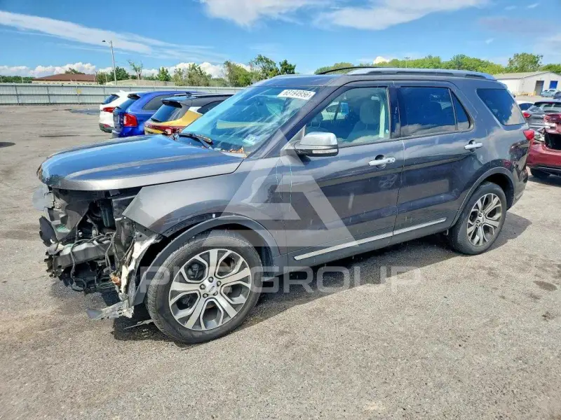 2018 Ford EXPLORER фото