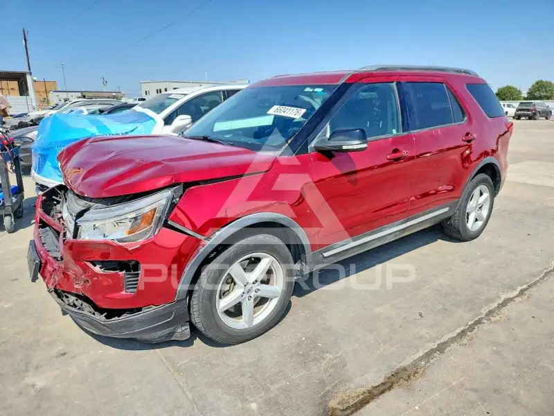 2018 Ford EXPLORER photo