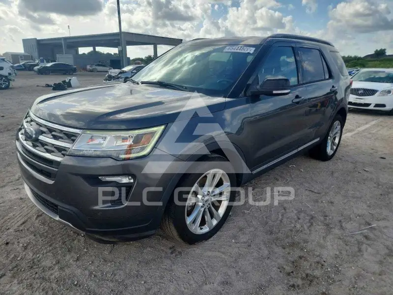2018 Ford EXPLORER фото