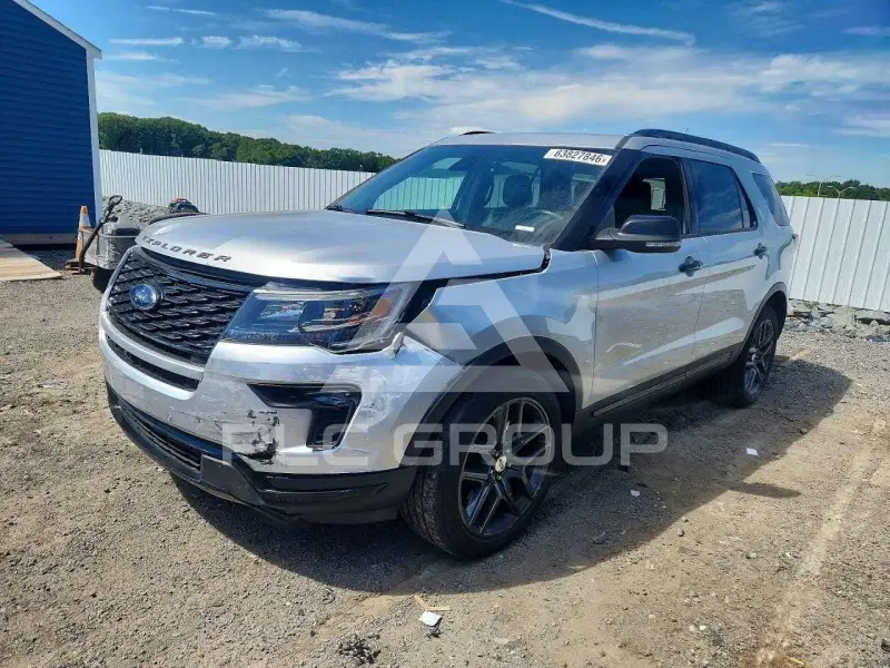 2018 Ford EXPLORER фото