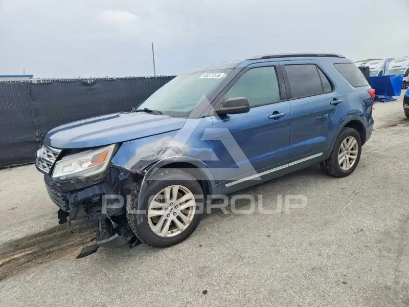 2018 Ford EXPLORER photo