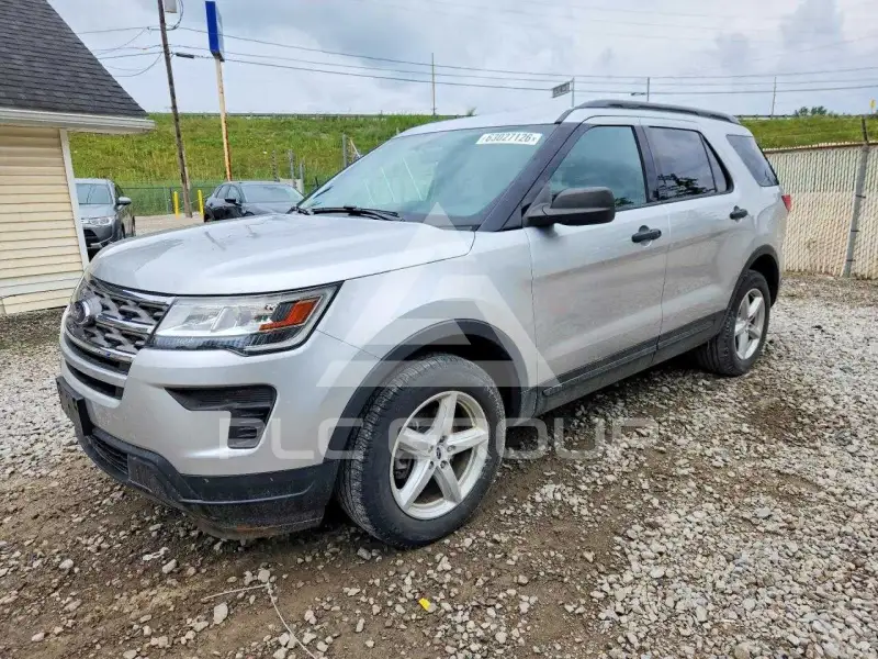 2018 Ford EXPLORER photo
