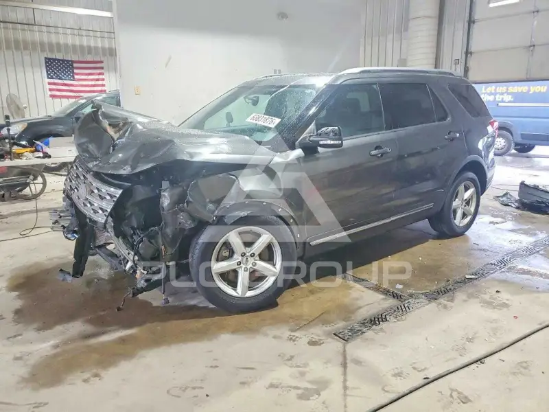2018 Ford EXPLORER photo