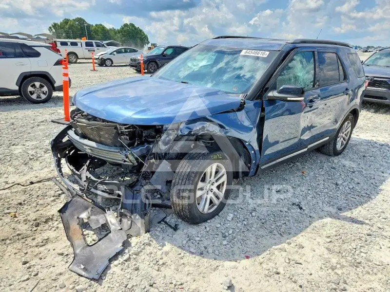 2018 Ford EXPLORER фото
