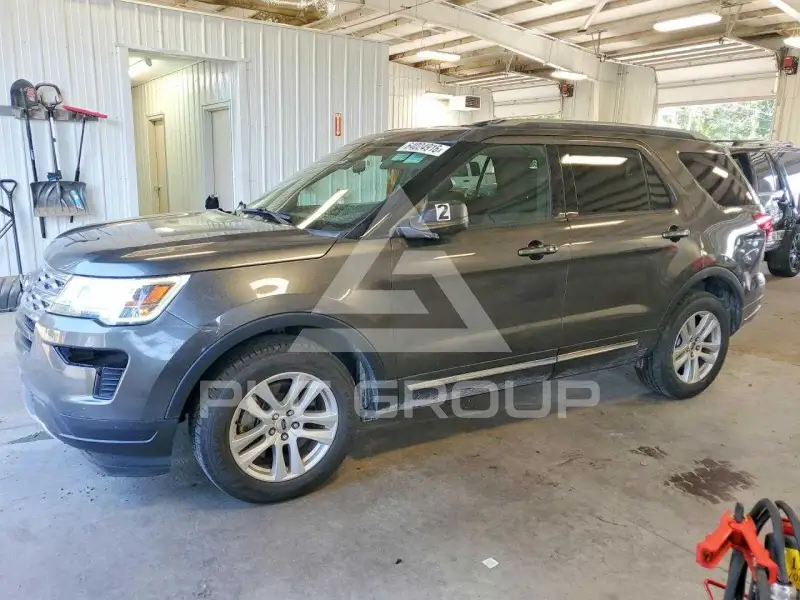 2018 Ford EXPLORER фото