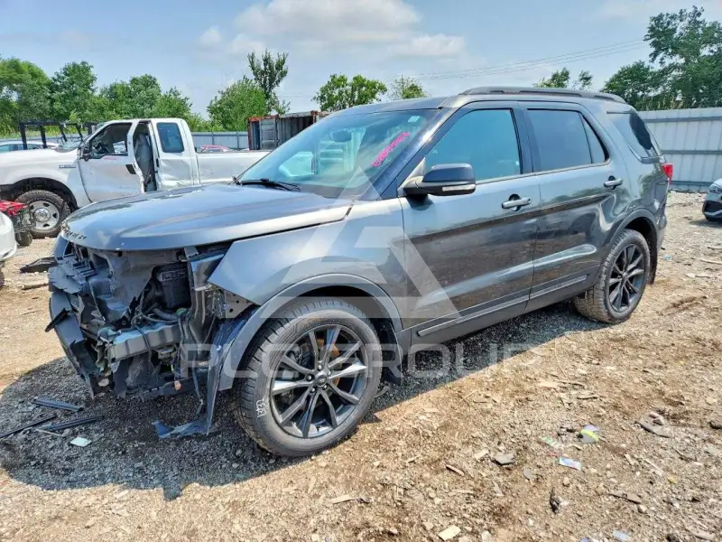 2018 Ford EXPLORER фото