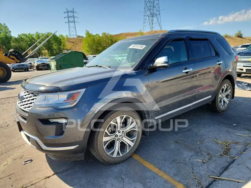 2018 Ford EXPLORER photo