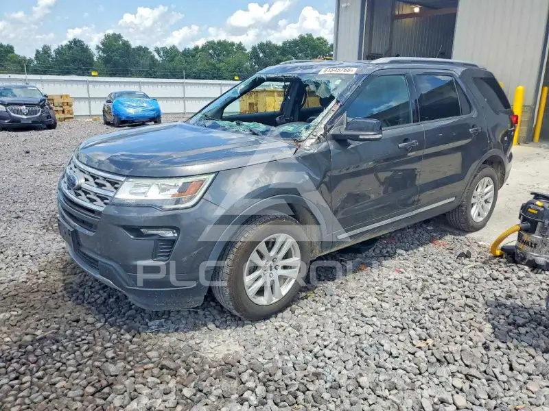 2018 Ford EXPLORER фото