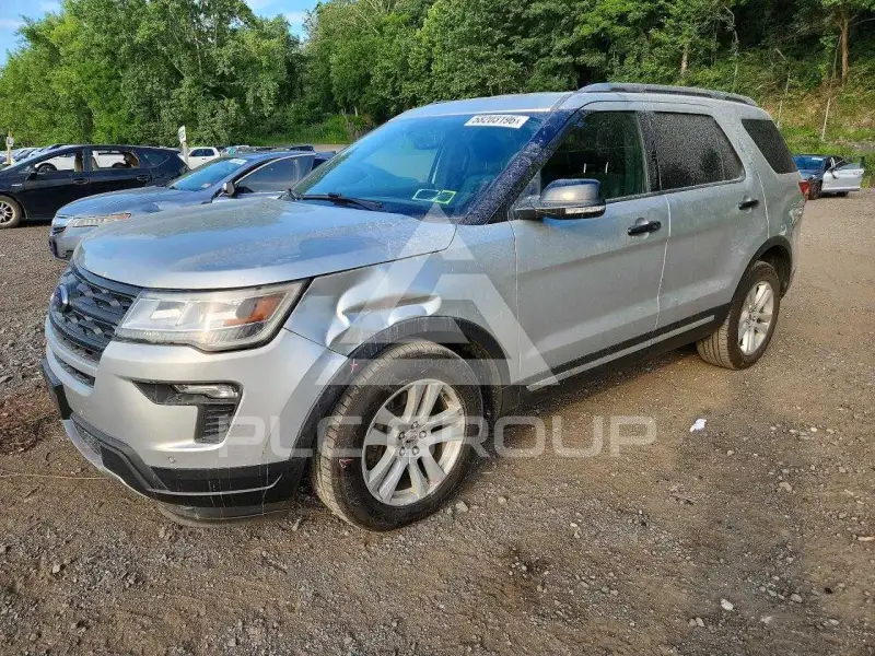 2018 Ford EXPLORER фото