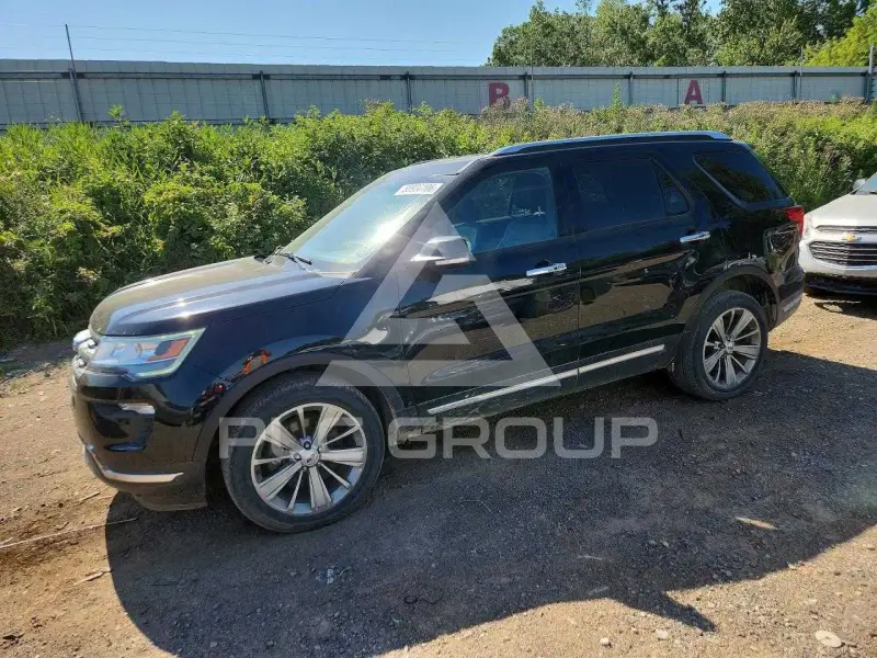 2018 Ford EXPLORER фото
