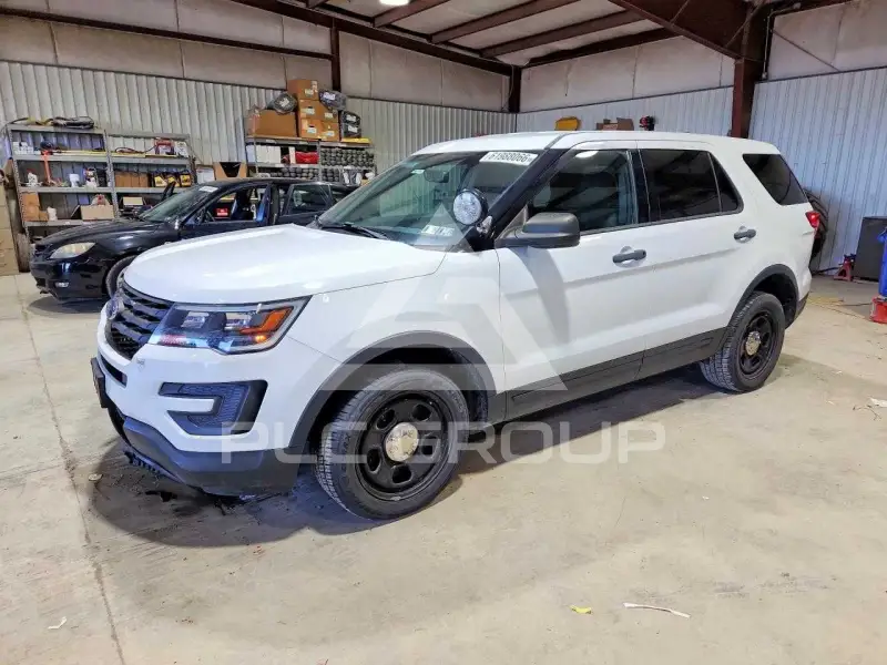 2018 Ford EXPLORER photo