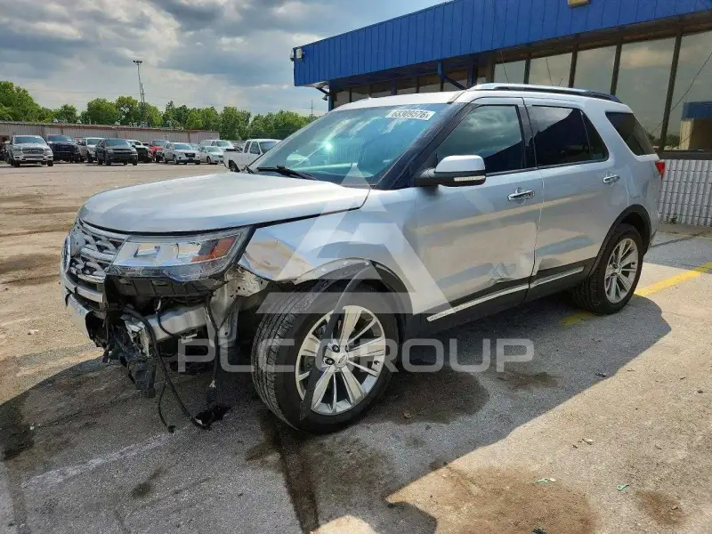 2018 Ford EXPLORER фото