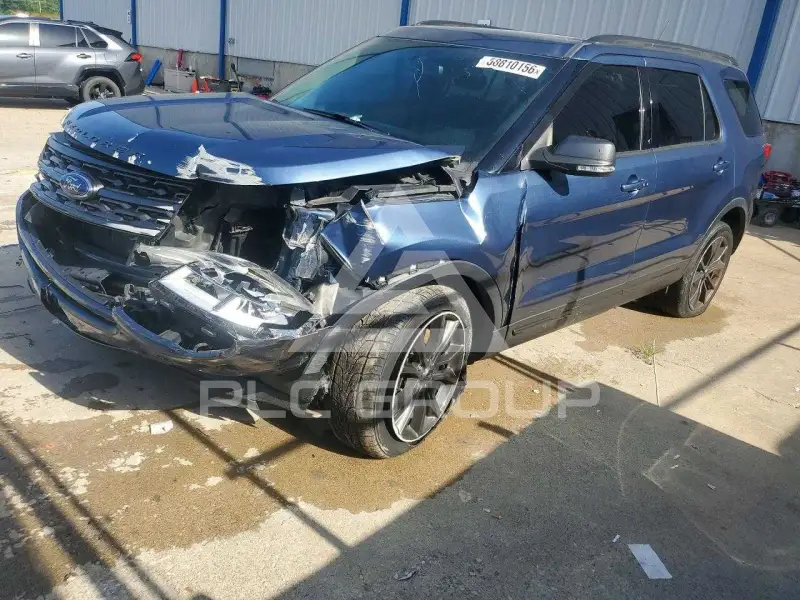 2018 Ford EXPLORER photo