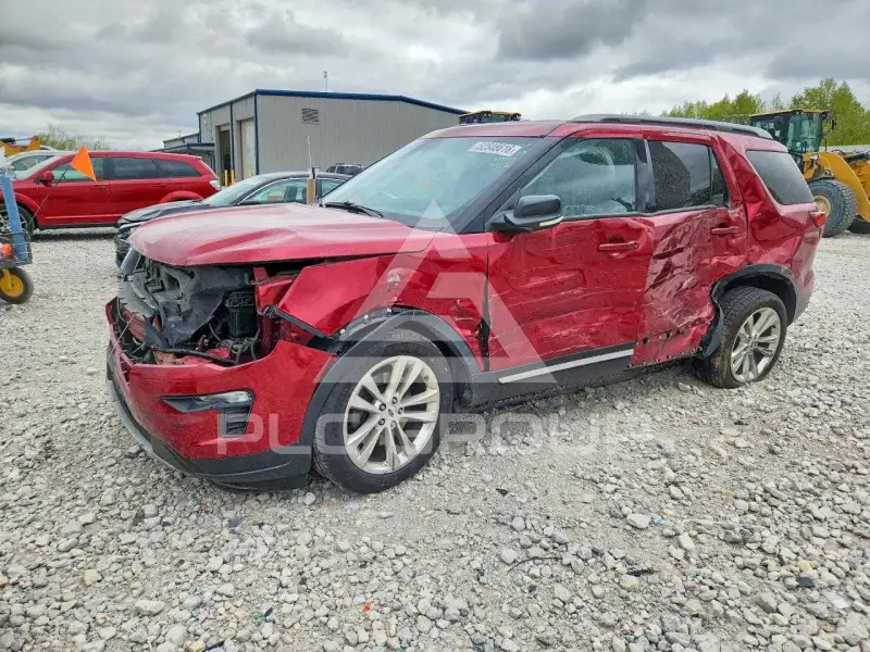 2018 Ford EXPLORER photo