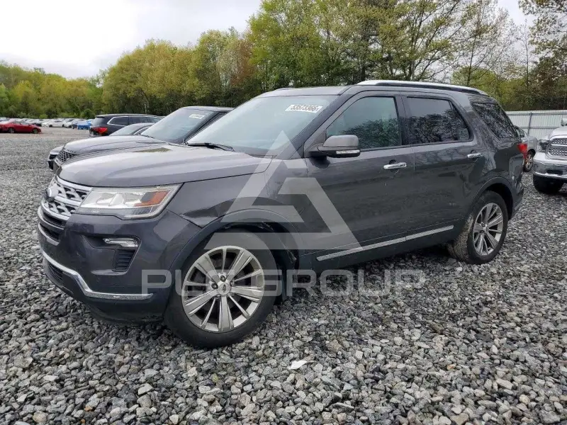 2018 Ford EXPLORER photo