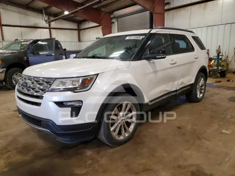 2018 Ford EXPLORER фото