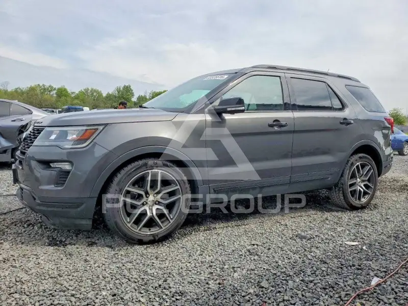 2018 Ford EXPLORER фото