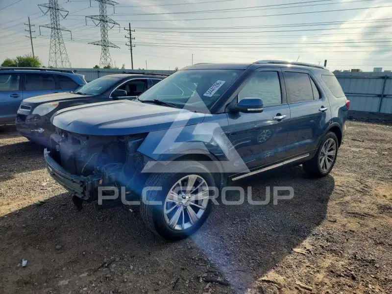 2018 Ford EXPLORER фото