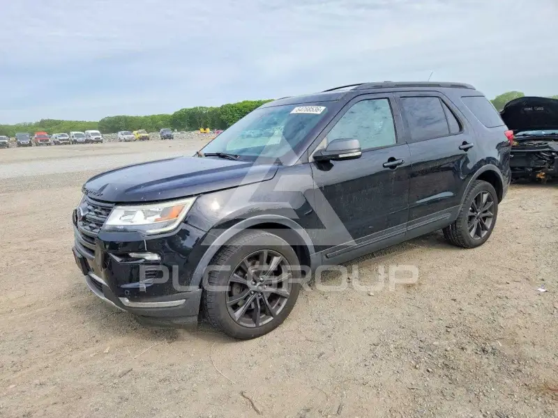 2018 Ford EXPLORER photo