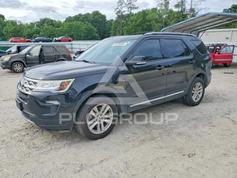 2018 Ford EXPLORER фото