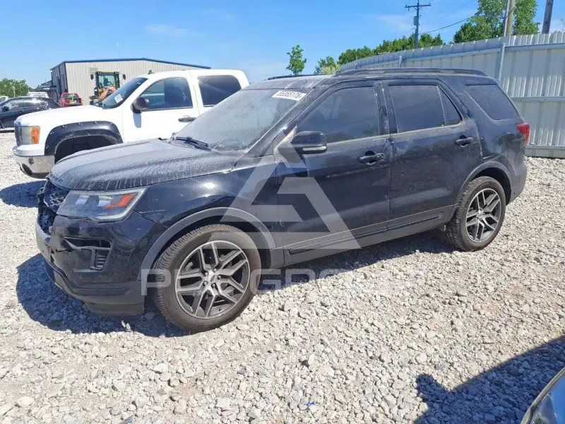 2018 Ford EXPLORER photo