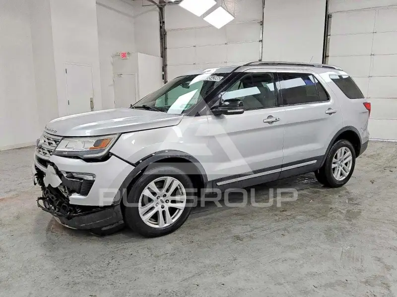2018 Ford EXPLORER фото