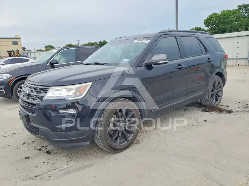 2018 Ford EXPLORER photo