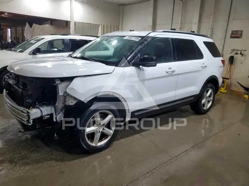 2018 Ford EXPLORER фото
