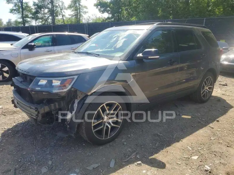 2018 Ford EXPLORER photo