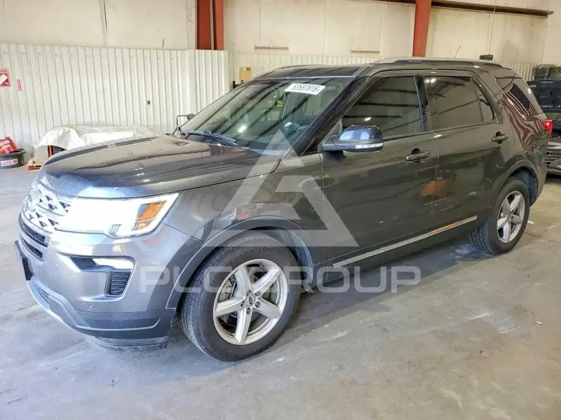 2018 Ford EXPLORER photo
