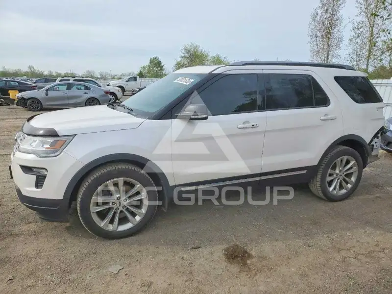 2018 Ford EXPLORER фото