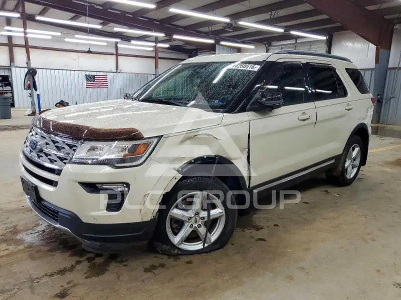 2018 Ford EXPLORER фото